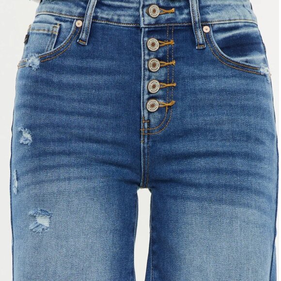 Kancan high rise - Picture 1 of 5